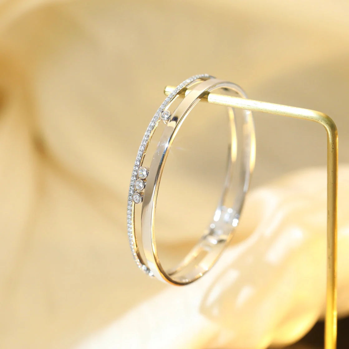 [Renovia Jewelry]Move Romane Diamond Bangle Bracelet