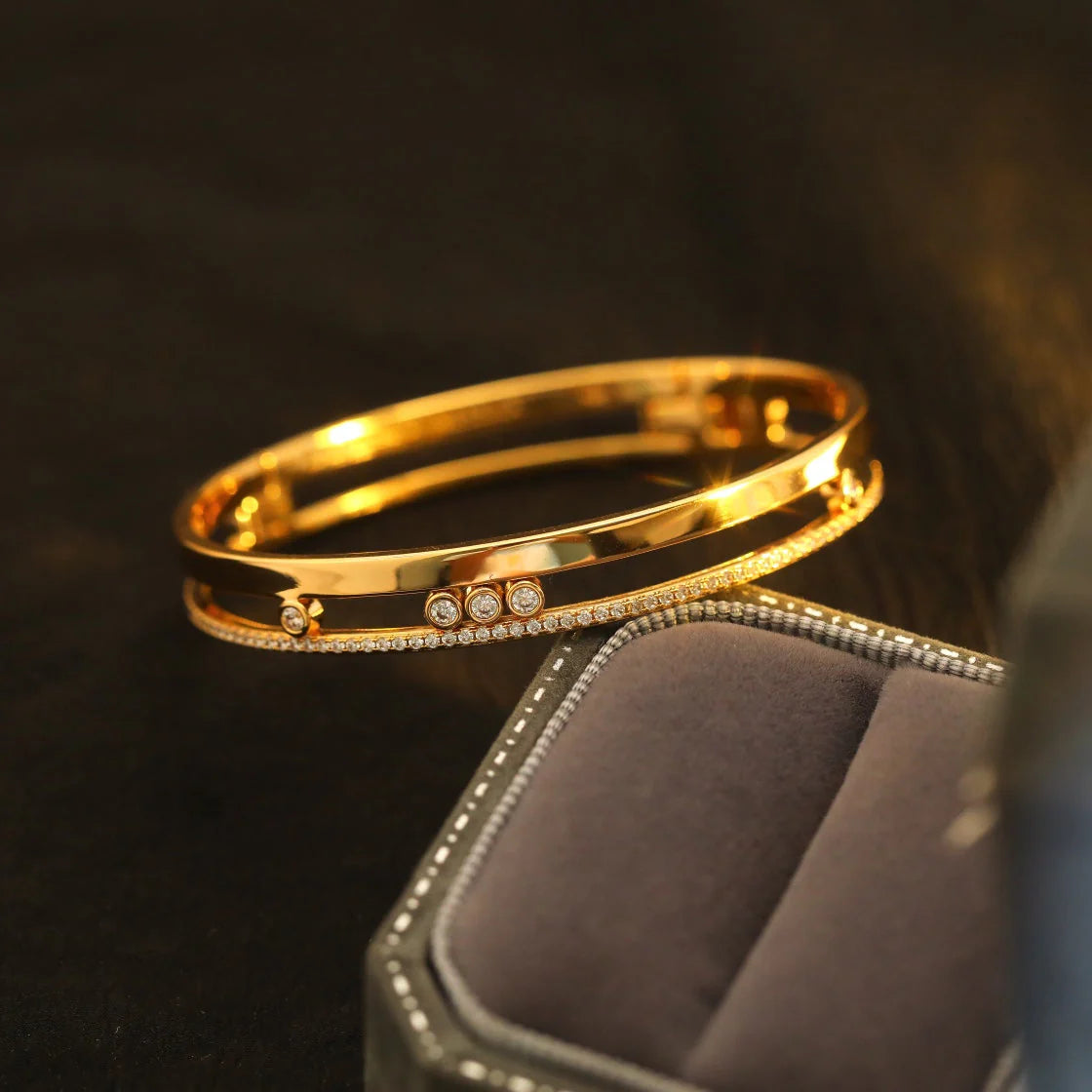 [Renovia Jewelry]Move Romane Diamond Bangle Bracelet