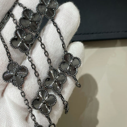 [Renovia Jewelry]CLOVER 5 MOTIF BLACK BRACELET