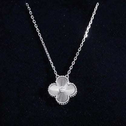 [Renovia Jewelry]CLOVER  15MM DIAMOND LASER NECKLACE SILVER