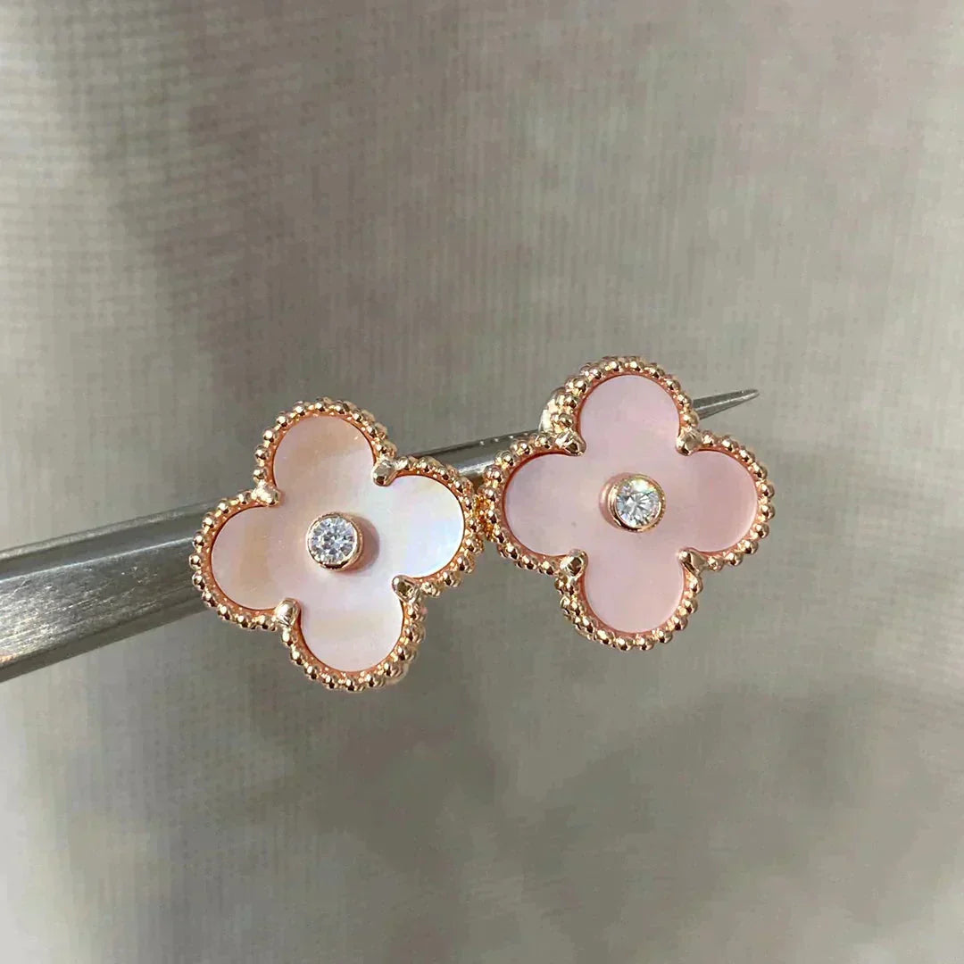 [Renovia Jewelry]CLOVER MEDIUM 1 MOTIFS  PINK MOP DIAMOND EARRINGS