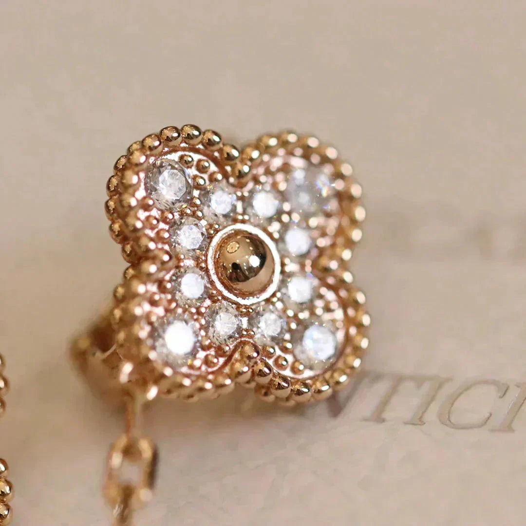 [Renovia Jewelry]CLOVER MEDIUM 1 MOTIFS FUll DIAMOND EARRINGS