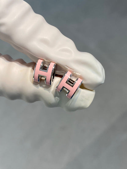 [Renovia Jewelry]MINI POP H SILVER EARRINGS PINK