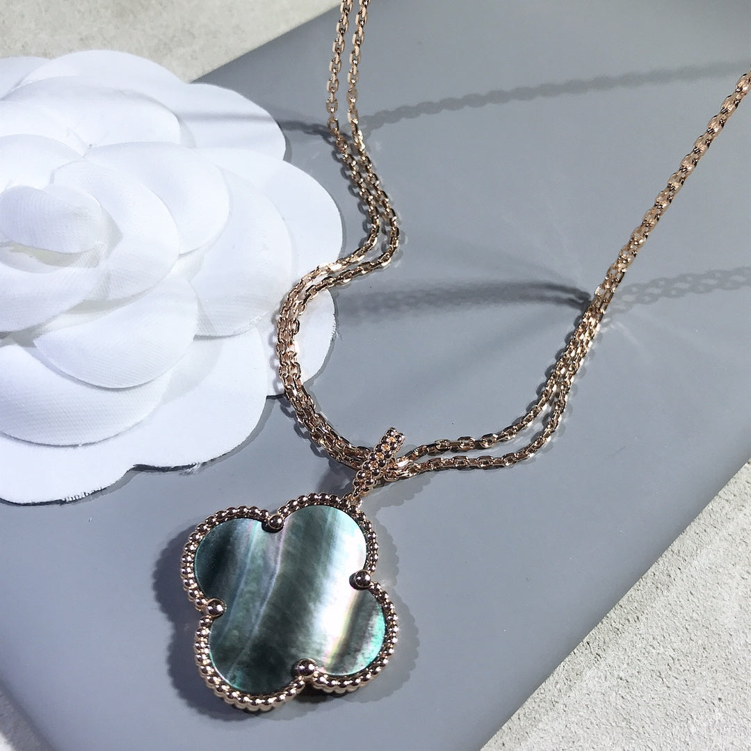 [Renovia Jewelry]CLOVER 25MM GOLD DARK MOP BIG CLOVER NECKLACE