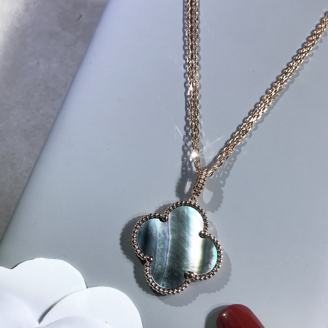 [Renovia Jewelry]CLOVER 25MM GOLD DARK MOP BIG CLOVER NECKLACE
