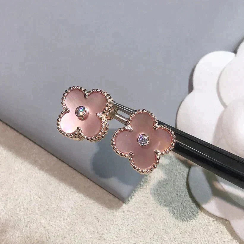 [Renovia Jewelry]CLOVER MEDIUM 1 MOTIFS  PINK MOP DIAMOND EARRINGS