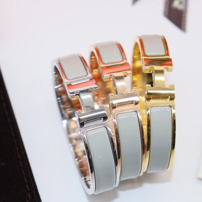 [Renovia Jewelry]H LIGHT BLUE BRACELET