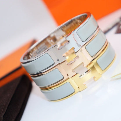 [Renovia Jewelry]H LIGHT BLUE BRACELET