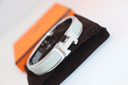 [Renovia Jewelry]H LIGHT BLUE BRACELET