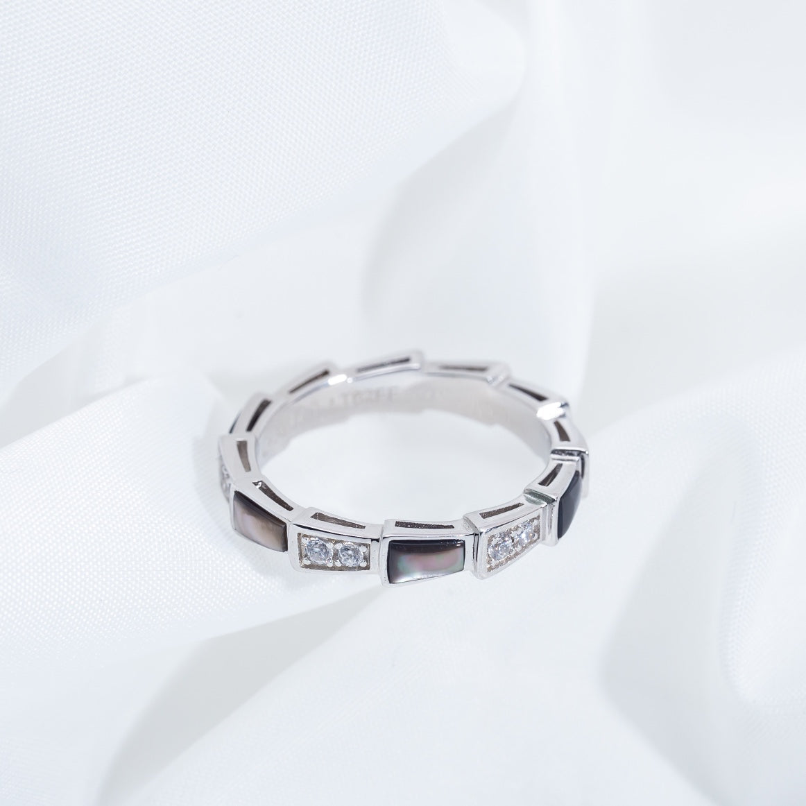 [Renovia Jewelry]SERPENTI RING SILVER  DIAMOND BLACK MOP 3MM