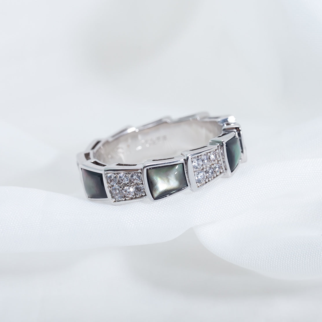 [Renovia Jewelry]SERPENTI RING SILVER DIAMOND BLACK MOP 4MM