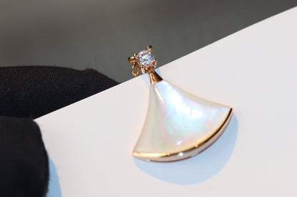 [Renovia Jewelry]DREAM NECKLACE WHITE MOP PINK GOLD 1 DIAMOND