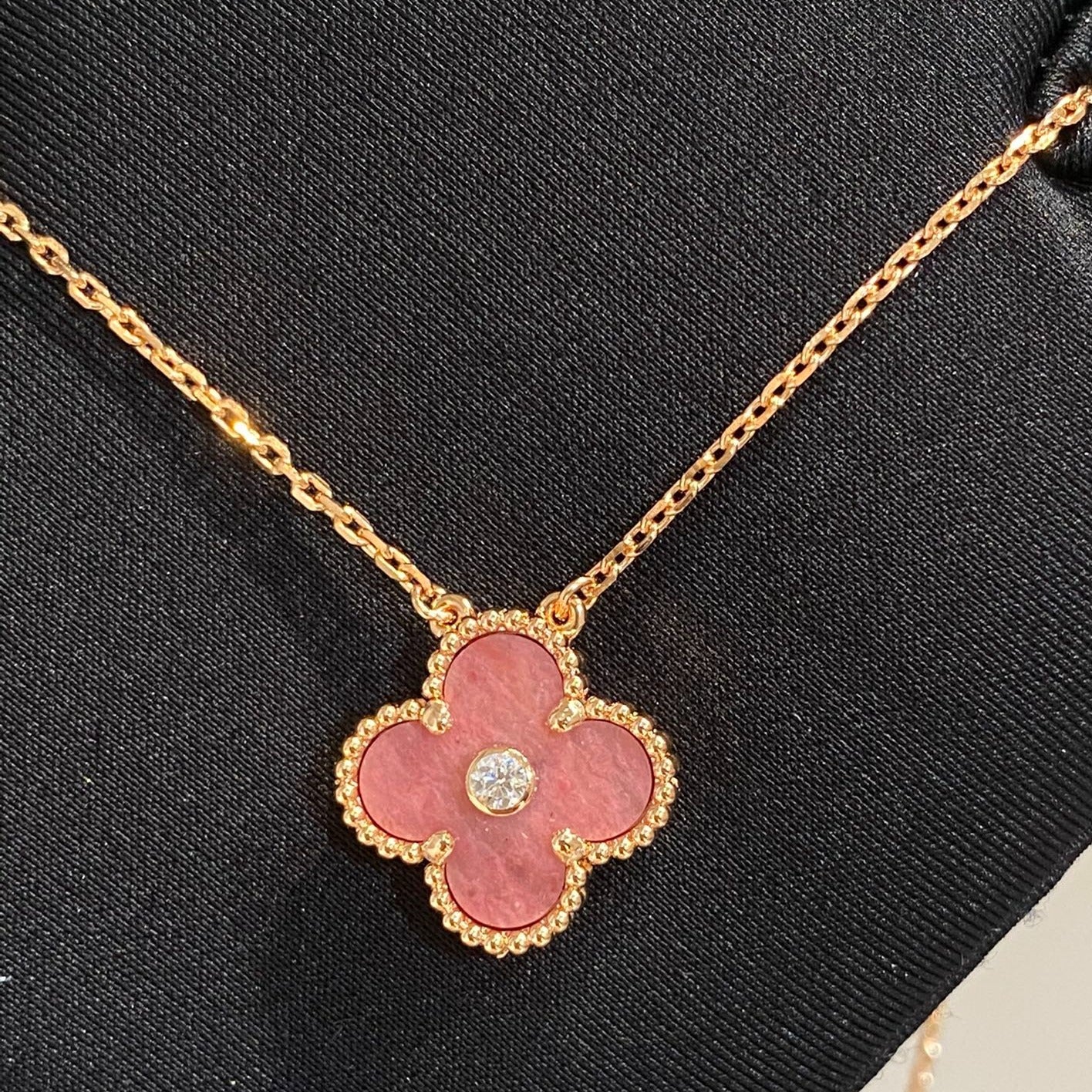 [Renovia Jewelry]CLOVER 15MM DIAMOND RHODONITE NECKLACE