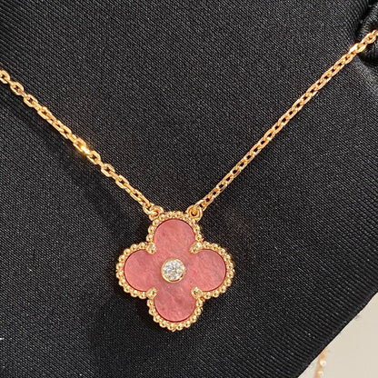 [Renovia Jewelry]CLOVER 15MM DIAMOND RHODONITE NECKLACE
