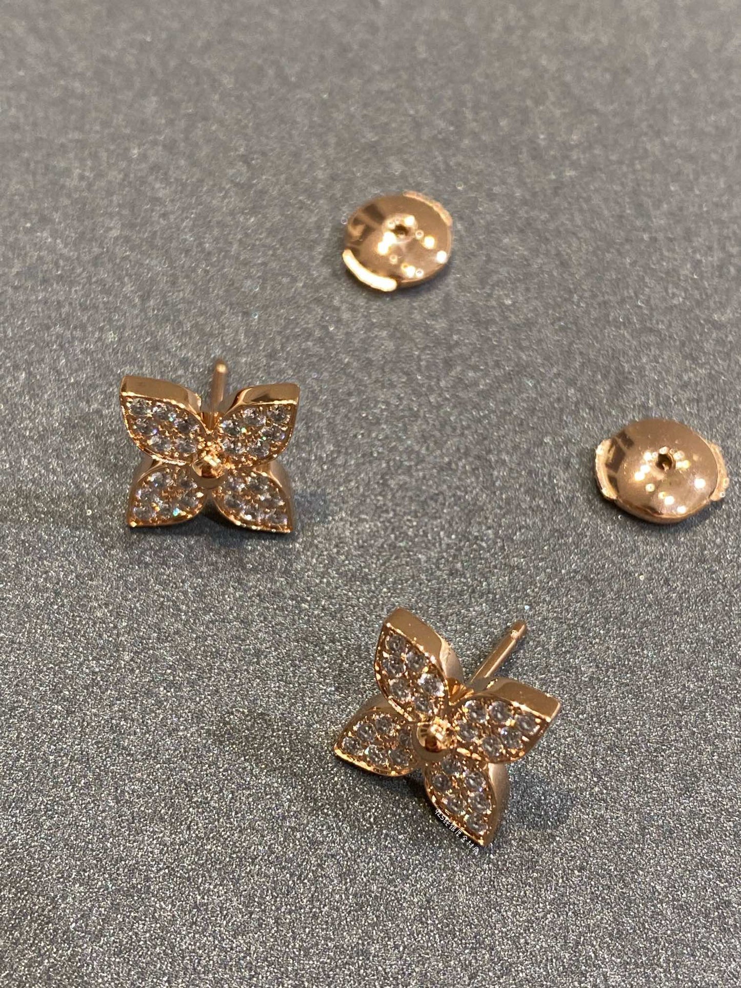 [Renovia Jewelry]STAR DIAMOND EARRINGS