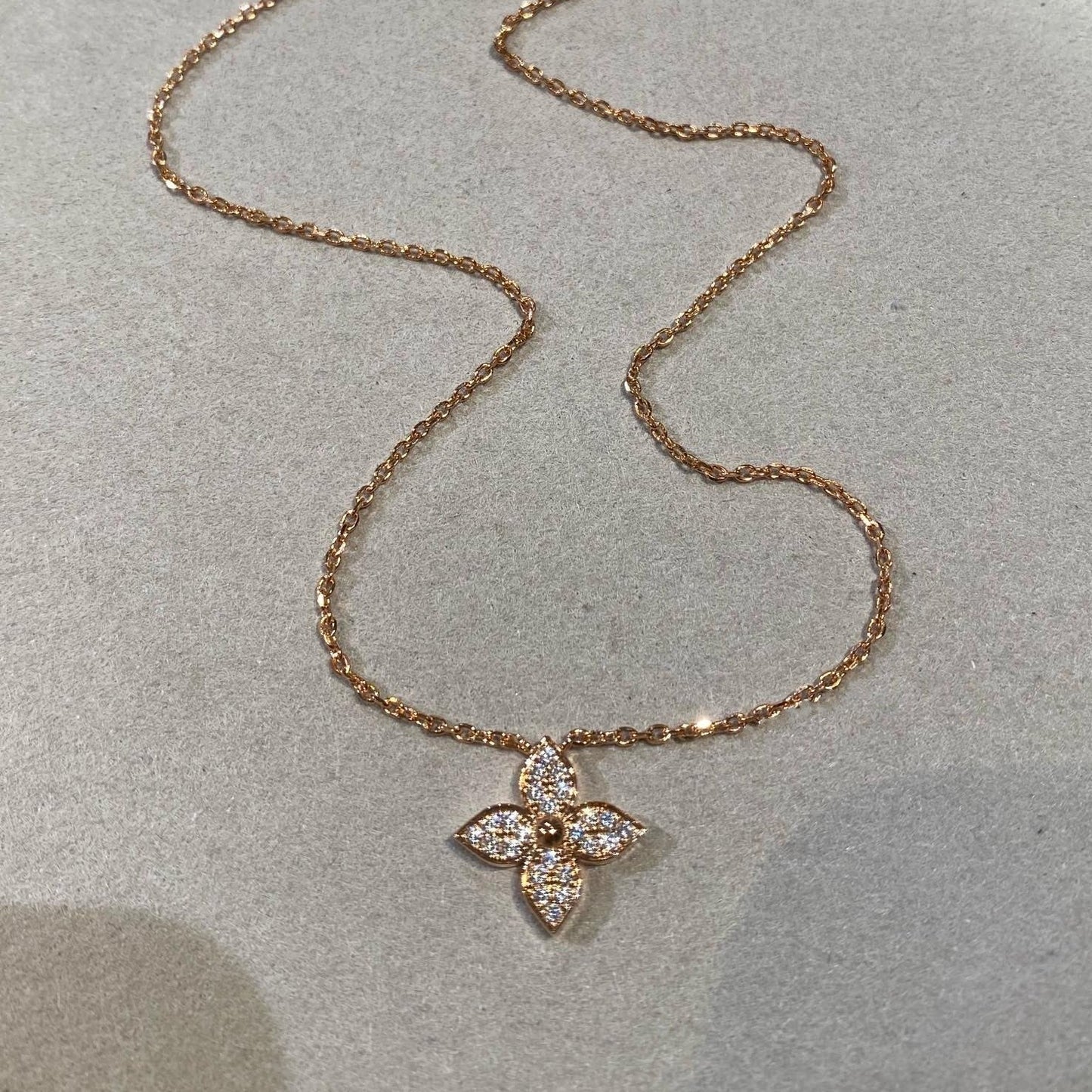[Renovia Jewelry]STAR DIAMOND NECKALCE