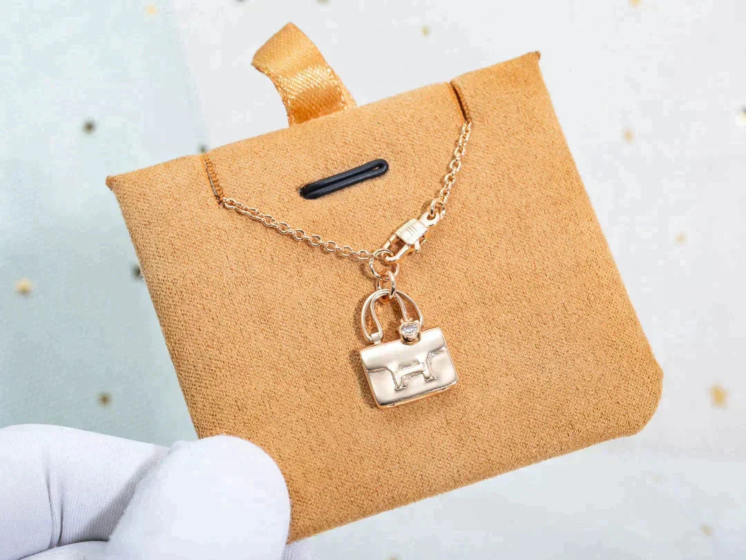[Renovia Jewelry]AMULETTE PEDANT ROSE GOLD NECKLACE
