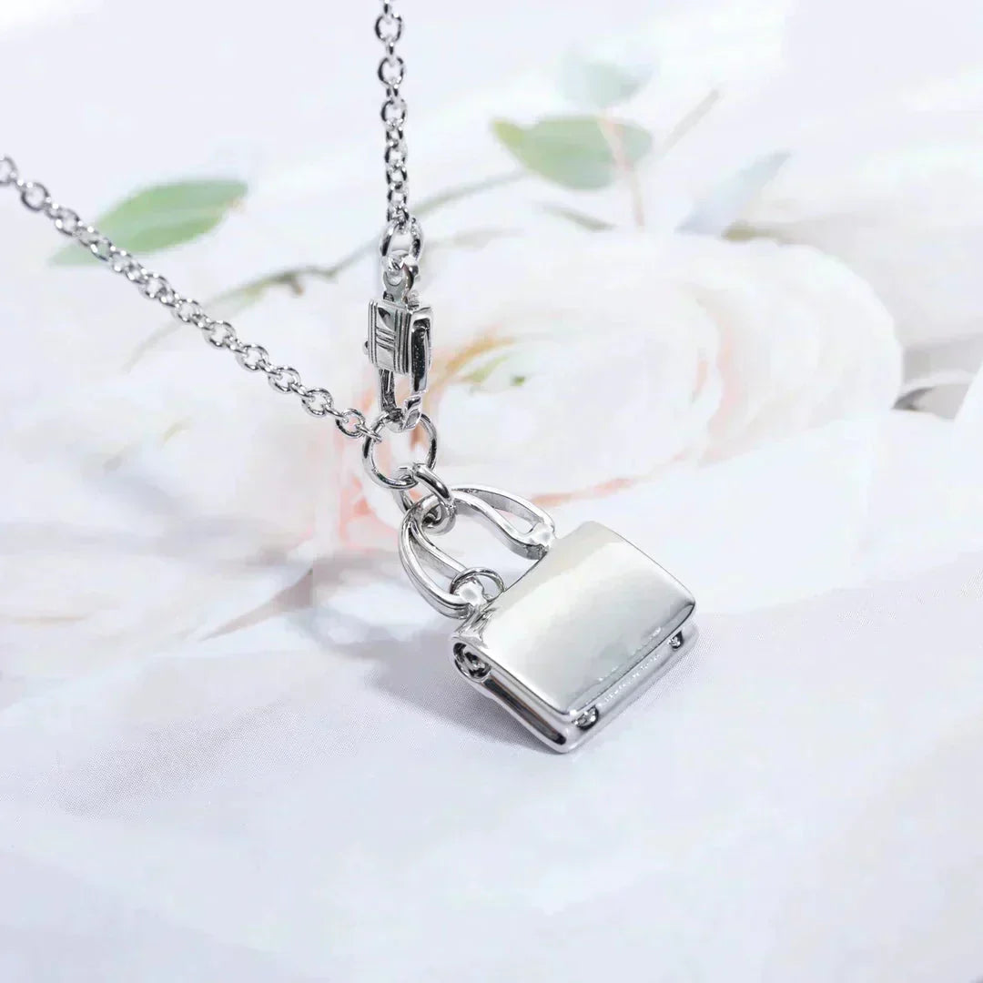 [Renovia Jewelry]AMULETTE PEDANT SILVER NECKLACE