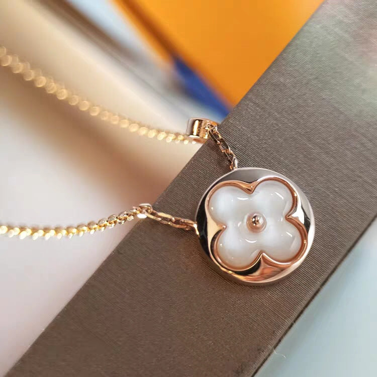 [Renovia Jewelry]SUN MOP GOLD 1 DIAMOND NECKLACE