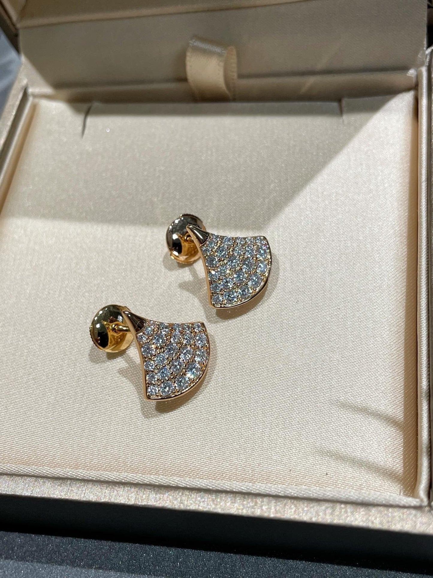 [Renovia Jewelry]DREAM STUD EARRINGS DIAMOND