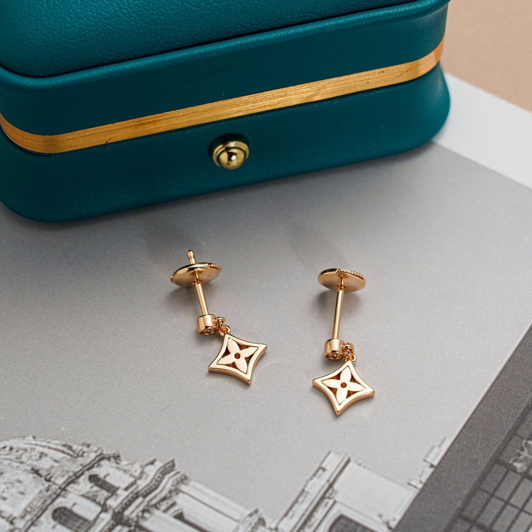 [Renovia Jewelry]STAR EARRINGS GOLD