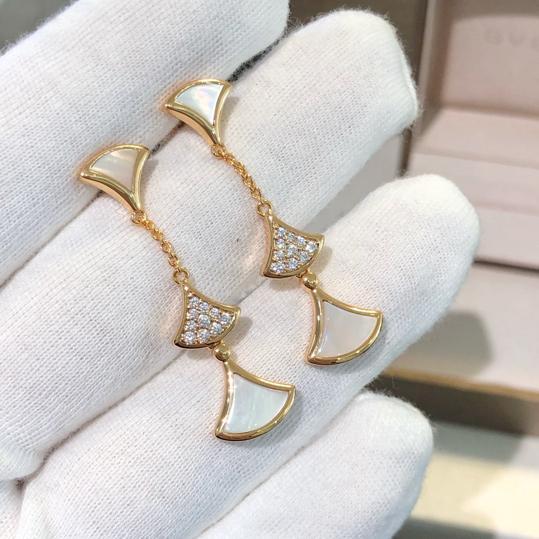 [Renovia Jewelry]DREAM EARRINGS 3 MOTIFS DIAMOND MOP PINK GOLD