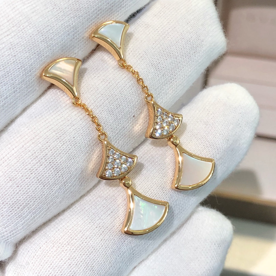 [Renovia Jewelry]DREAM EARRINGS 3 MOTIFS DIAMOND MOP PINK GOLD