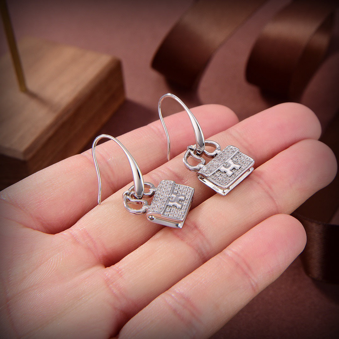 [Renovia Jewelry]KELLY DIAMOND EARRINGS