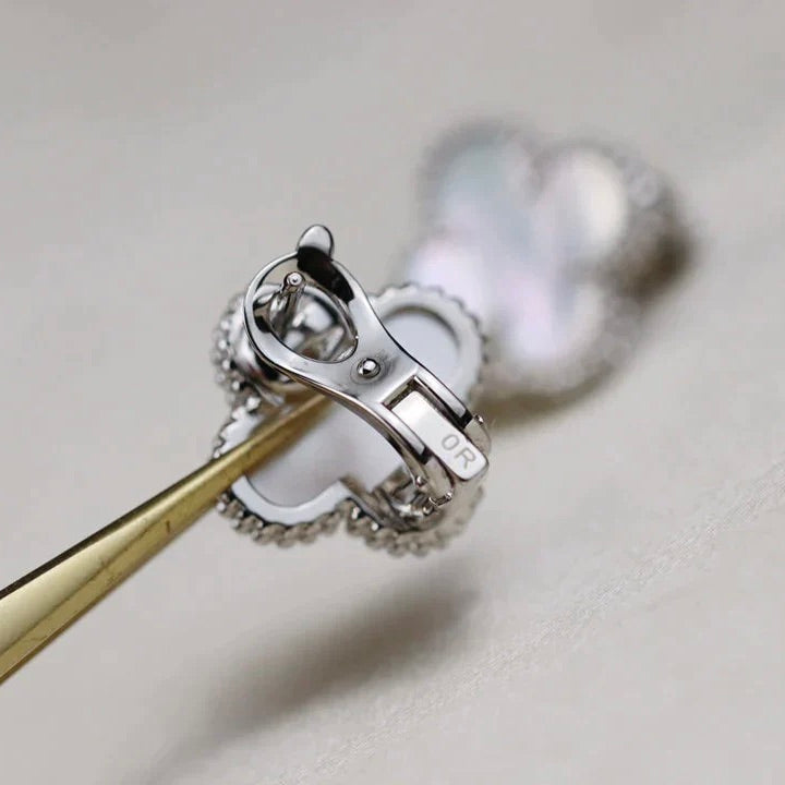 [Renovia Jewelry]CLOVER MEDIUM 1 MOTIFS  WHITE MOP EARRINGS SILVER