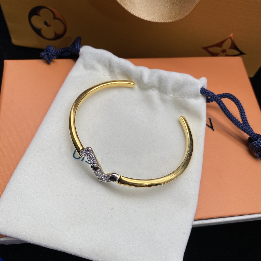[Renovia Jewelry]VOLTE UPSITE DOWN DIAMOND GOLD OPEN BRACELET