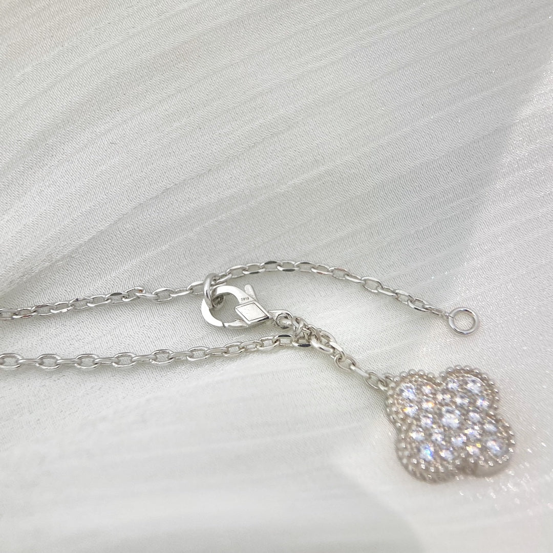 [Renovia Jewelry]CLOVER 5 MOTIFS SILVER DIAMONDS NECKLACE