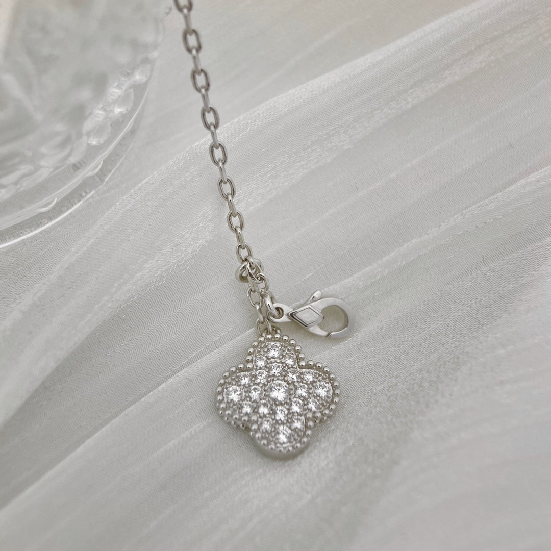 [Renovia Jewelry]CLOVER 5 MOTIFS SILVER DIAMONDS NECKLACE