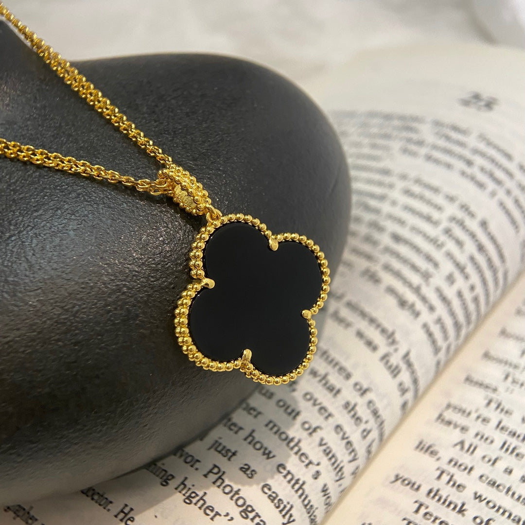 [Renovia Jewelry]CLOVER 25MM NECKLACE GOLD ONYX