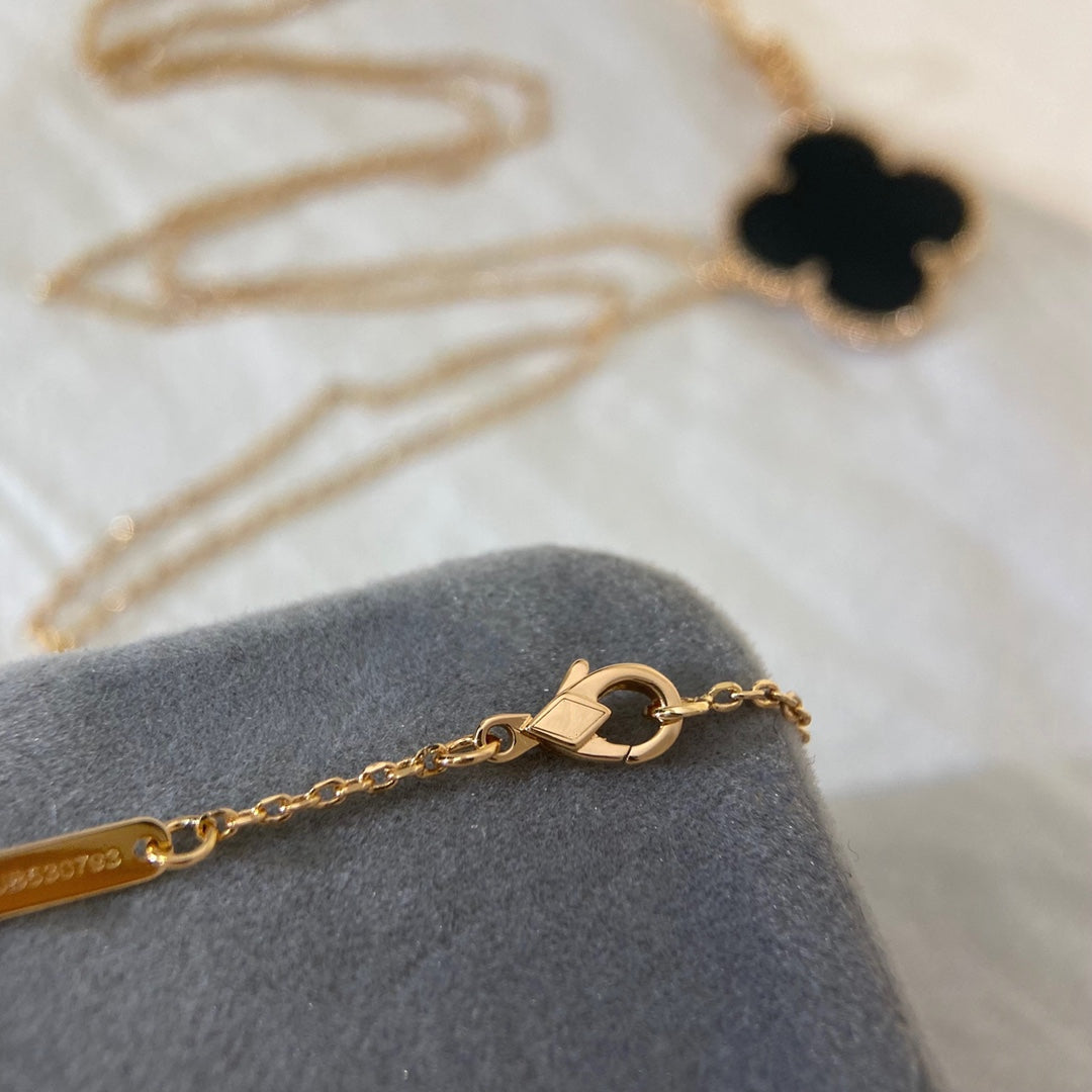 [Renovia Jewelry]CLOVER 25MM NECKLACE GOLD ONYX