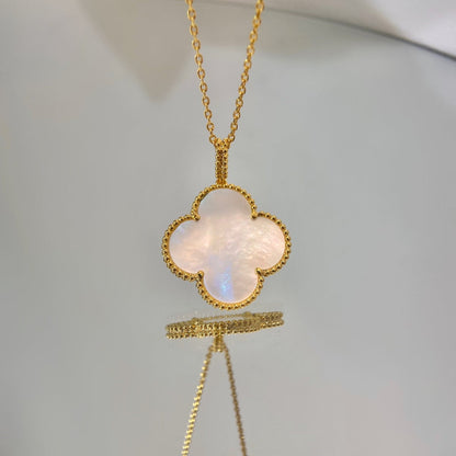[Renovia Jewelry]CLOVER 25MM MOP LARGE PENDANT NECKLACE