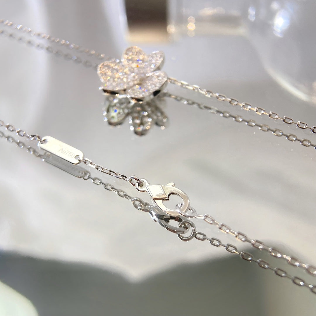 [Renovia Jewelry]FLOWER DIAMOND NECKLACE