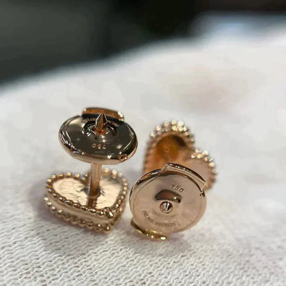 [Renovia Jewelry]HEART CARNELIAN STUD EARRINGS