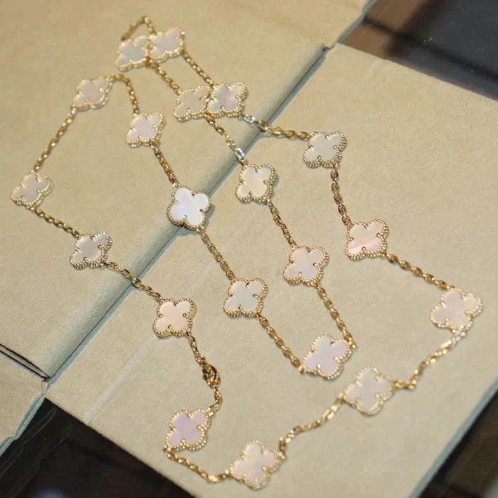 [Renovia Jewelry]CLOVER 20 MOTIFS WHITE MOP NECKLACE