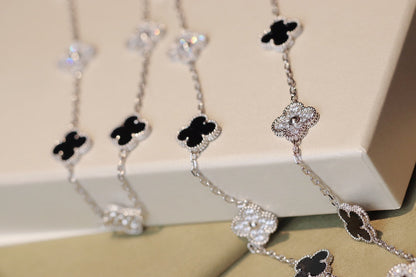 [Renovia Jewelry]CLOVER 20 MOTIFS ONYX DIAMOND SILVER