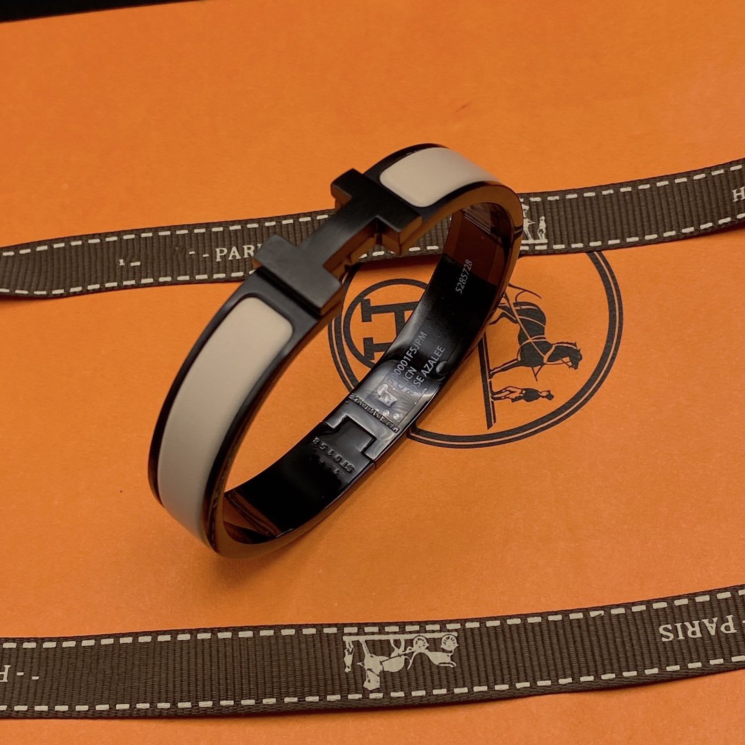 [Renovia Jewelry]H BRACELET 12MM BLACK BEIGE CERAMIC