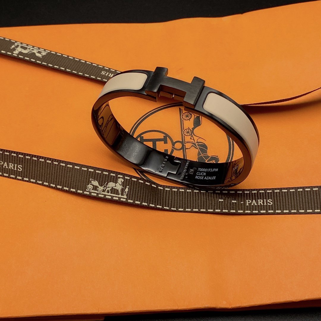 [Renovia Jewelry]H BRACELET 12MM BLACK BEIGE CERAMIC