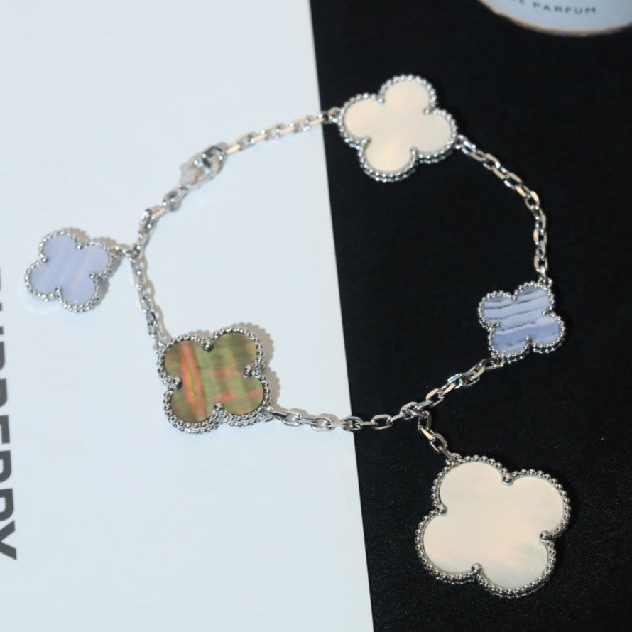 [Renovia Jewelry]CLOVER BRACELET 5 MOTIFS MOP CHALCEDONY SILVER