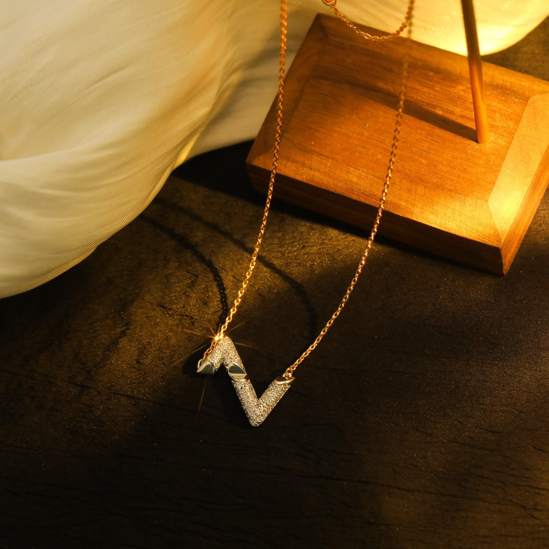 [Renovia Jewelry]VOLT SILVER DIAMOND PEDANT NECKLACE