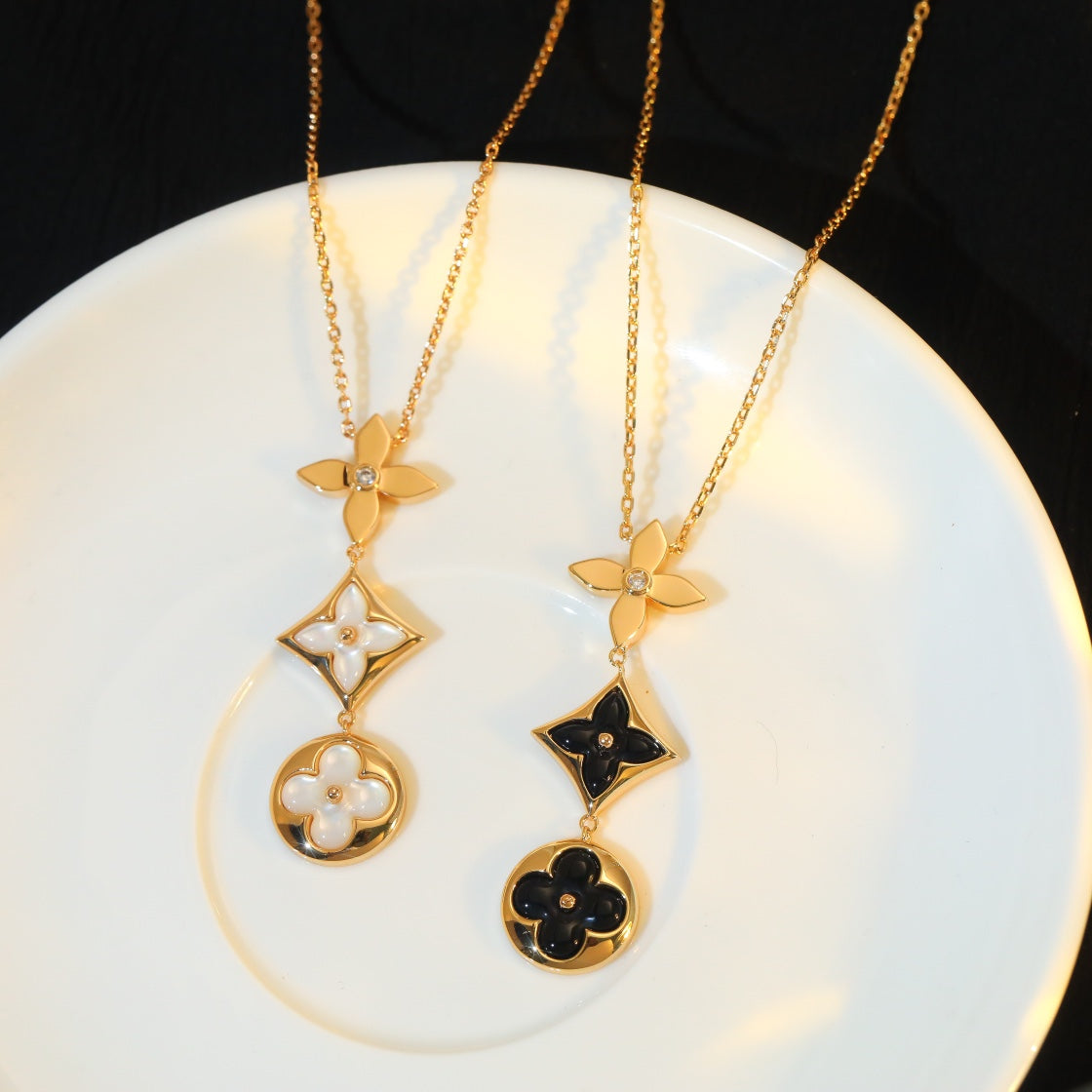 [Renovia Jewelry]STAR AND SUN ONYX PINK GOLD NECKLACE