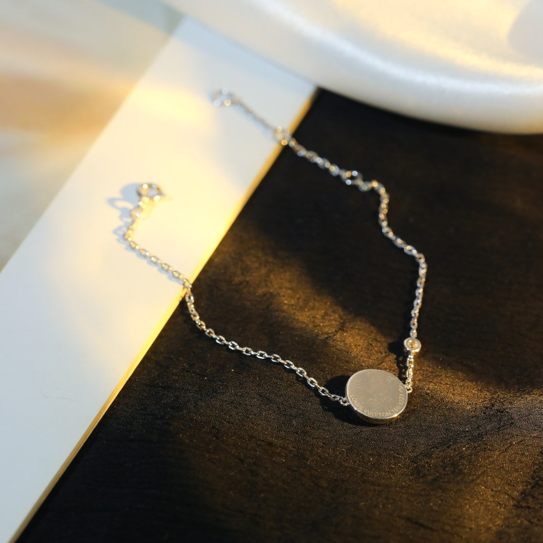 [Renovia Jewelry]SUN MOTIF PINK MOP SILVER BRACELET