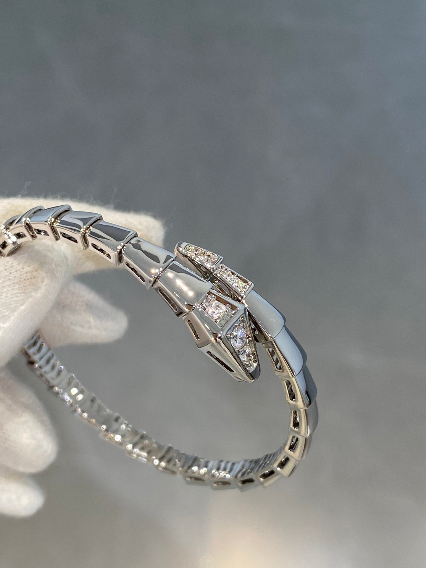 [Renovia Jewelry]SERPENTI BRACELET DIAMONDS SILVER