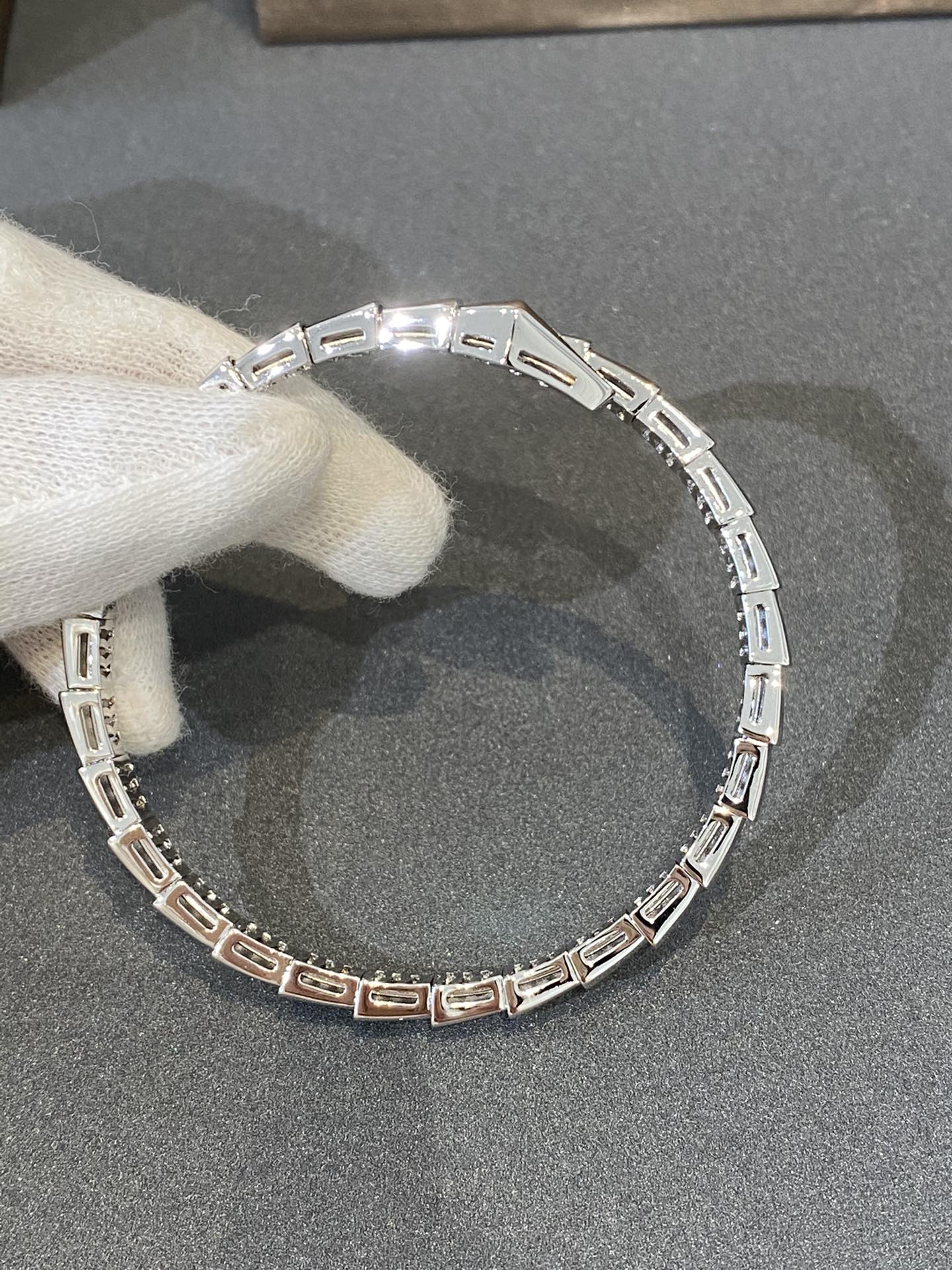 [Renovia Jewelry]SERPENTI BRACELET DIAMONDS SILVER