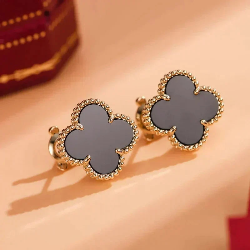 [Renovia Jewelry]CLOVER MEDIUM 1 MOTIFS  ONYX STUD EARRINGS