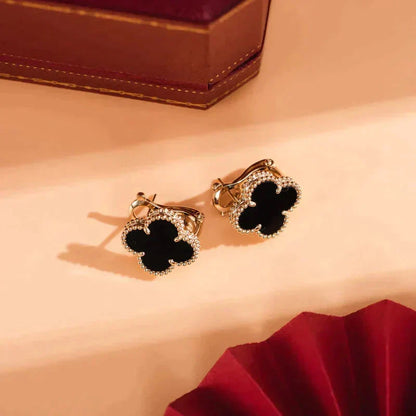 [Renovia Jewelry]CLOVER MEDIUM 1 MOTIFS  ONYX STUD EARRINGS