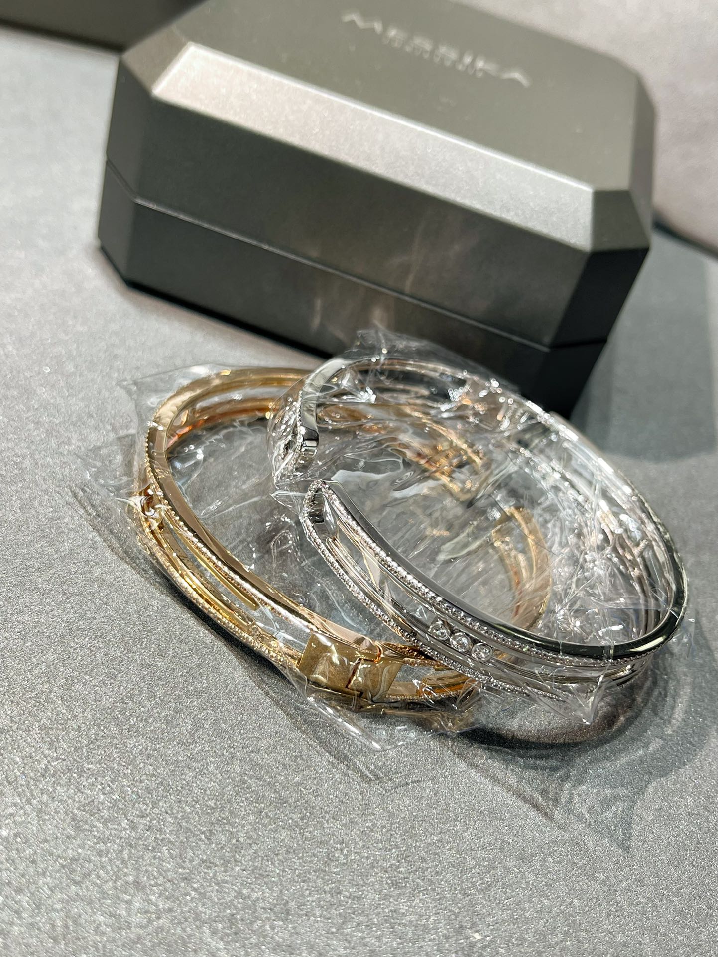 [Renovia Jewelry]MOVE 10TH PAVED DIAMOND BRACELET